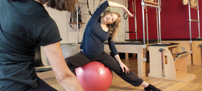 Karine Leurquin - Cours Pilates maternité Paris